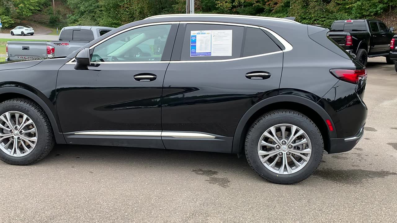 Used 2023 Buick Envision Preferred FWD image 2