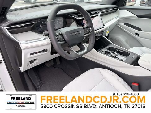 New 2026 Jeep Cherokee Limited image 24