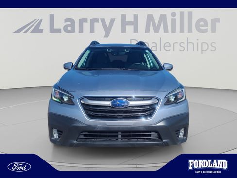 Used 2020 Subaru Outback Premium AWD/4WD image 8