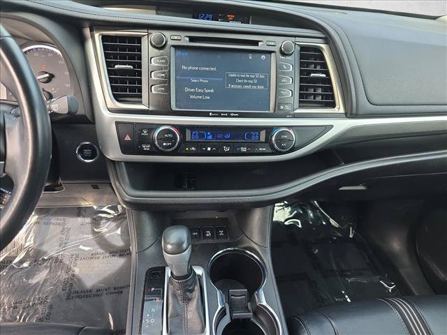Used 2018 Toyota Highlander SE AWD/4WD image 21