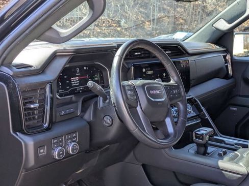 Certified 2022 GMC Sierra 1500 AT4 w/ AT4 Premium Package AWD/4WD image 14