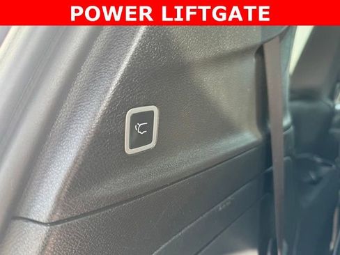 Used 2020 Chrysler Pacifica Limited w/ Advanced Safetytec Group FWD image 46