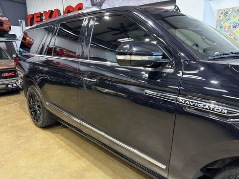 Used 2020 Lincoln Navigator L Reserve w/ Equipment Group 208A Reserve AWD/4WD image 40