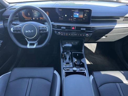 Used 2025 Kia K5 GT-Line w/ GT-Line Premium Package image 2