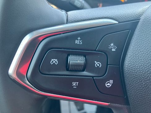 Used 2025 Chevrolet Trax ACTIV w/ Driver Confidence Package FWD image 17