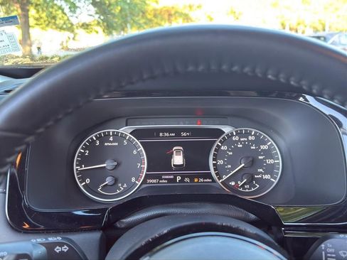 Certified 2024 Nissan Pathfinder SV image 21