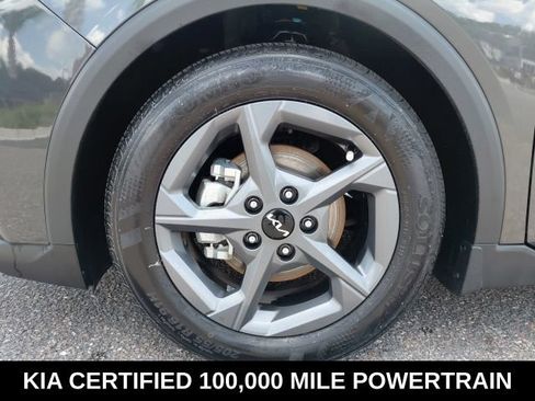 Certified 2025 Kia K4 FWD image 10