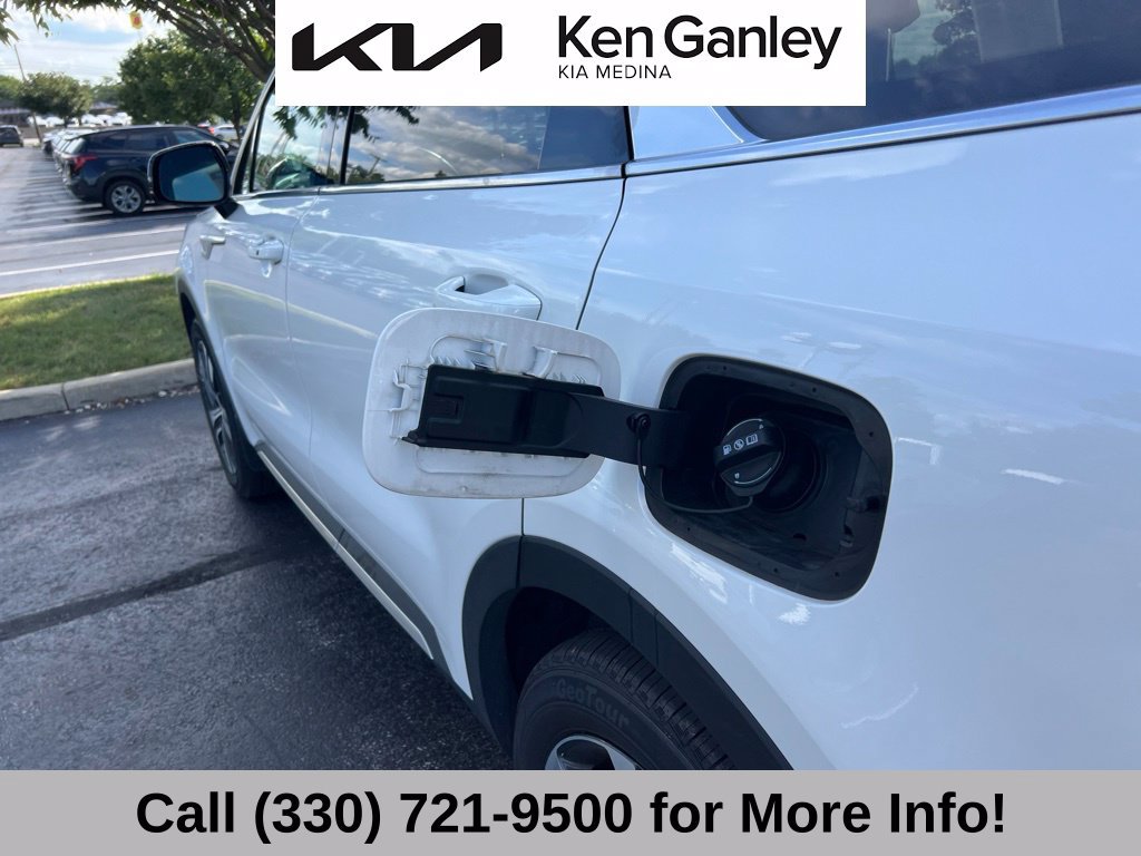 Certified 2023 Kia Sorento EX AWD/4WD image 48