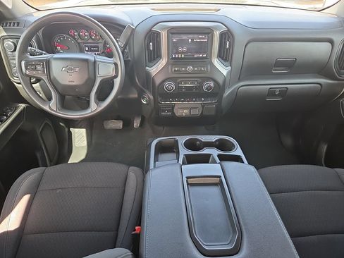 Used 2025 Chevrolet Silverado 1500 Custom Trail Boss AWD/4WD image 14