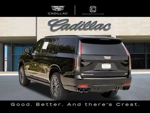 Certified 2023 Cadillac Escalade ESV V AWD/4WD image 10