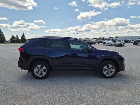 Used 2023 Toyota RAV4 XLE AWD/4WD image 5