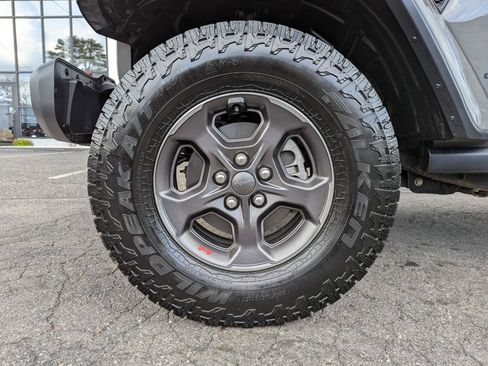 Used 2020 Jeep Gladiator Rubicon w/ Dual Top Group AWD/4WD image 45