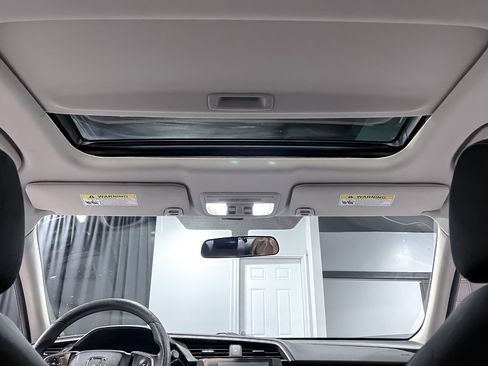 Used 2016 Honda Civic EX-T image 27