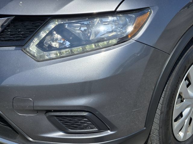 Used 2016 Nissan Rogue S w/ Appearance Package FWD image 8