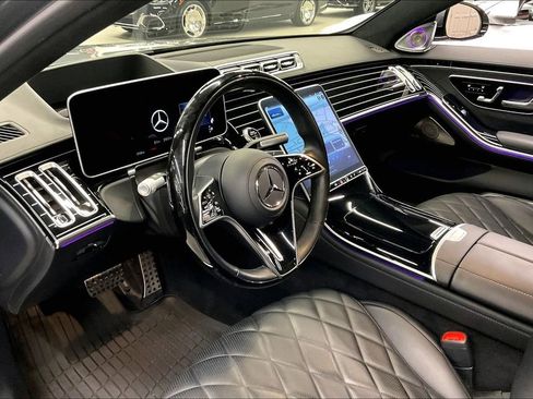 Certified 2025 Mercedes-Benz S 580 4MATIC Sedan image 11