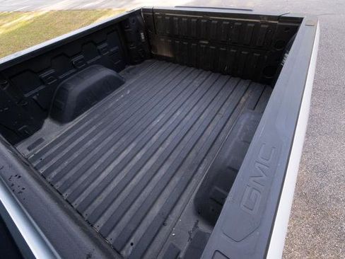 Used 2023 GMC Sierra 1500 AT4 image 14