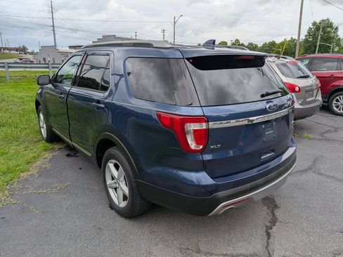 Used 2016 Ford Explorer XLT w/ Equipment Group 202A AWD/4WD image 3