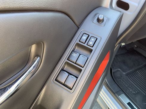 Used 2023 Nissan Frontier PRO-4X w/ Technology Package image 15