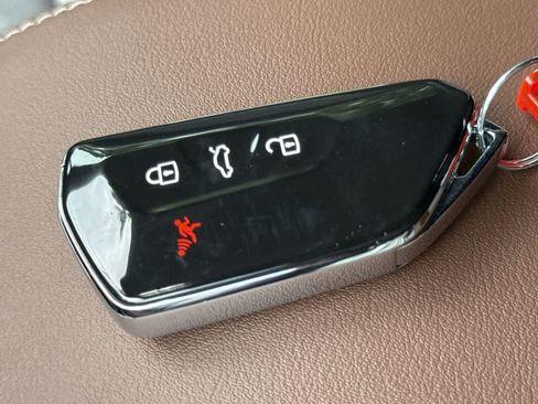 New 2026 Volkswagen ID.4 Pro AWD/4WD image 28