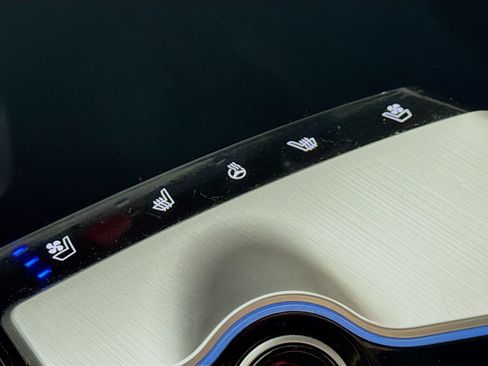 Used 2022 Kia EV6 GT-Line w/ GT-Line Suede Seat Package image 5