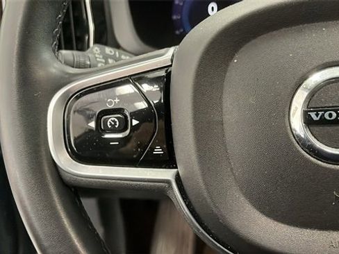 Certified 2023 Volvo XC60 B5 Plus w/ Climate Package image 12