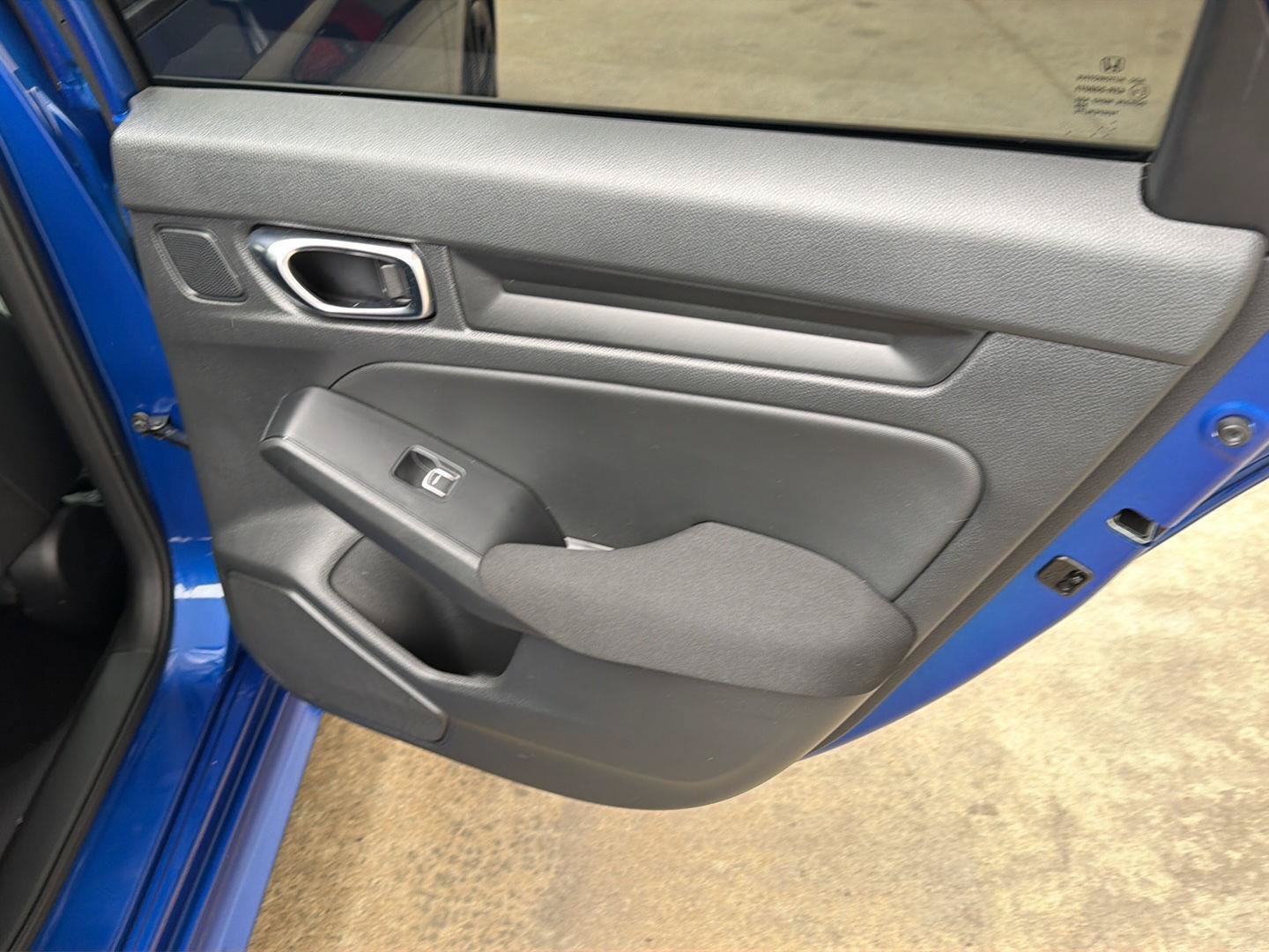 Used 2023 Honda Civic Sport image 15