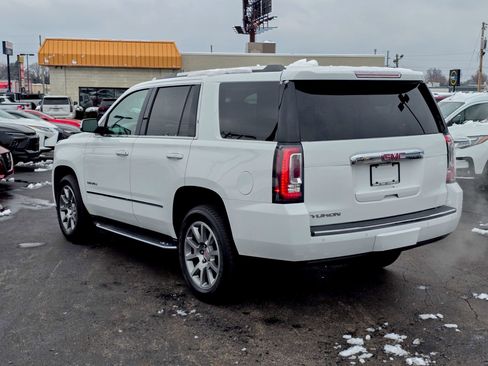 Used 2018 GMC Yukon Denali w/ Open Road Package image 18