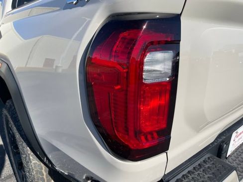 Used 2026 GMC Canyon Elevation w/ Convenience Package AWD/4WD image 11