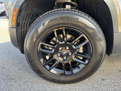 Certified 2025 Land Rover Defender 110 S image 10