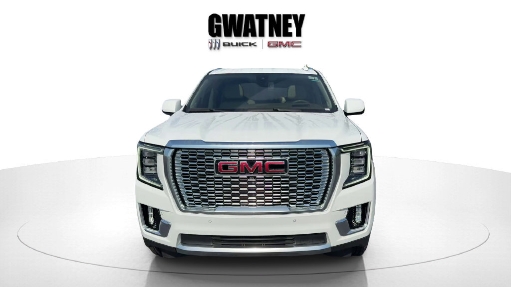 Used 2021 GMC Yukon Denali AWD/4WD image 8