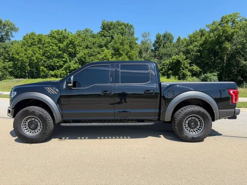 Used 2018 Ford F150 Raptor w/ Equipment Group 802A Luxury AWD/4WD image 8