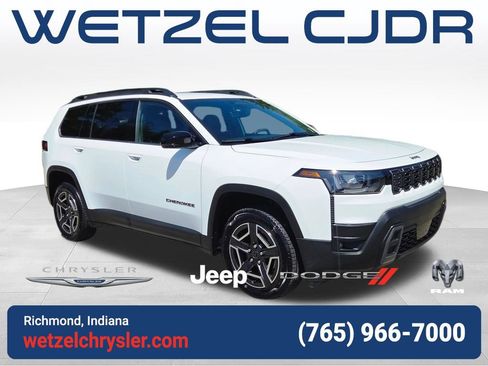 Used 2026 Jeep Cherokee Limited AWD/4WD image 1