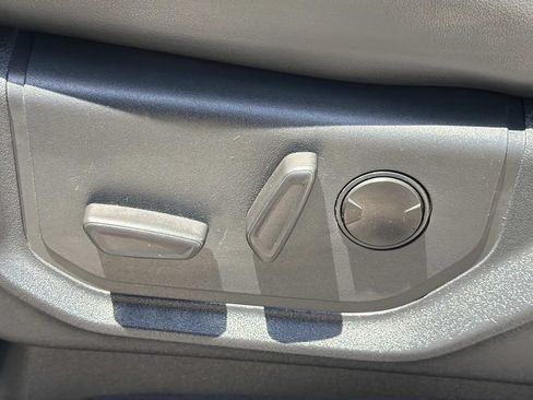 Certified 2022 Ford Expedition XLT RWD image 23