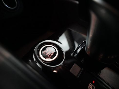 Used 2022 Nissan Kicks S image 30