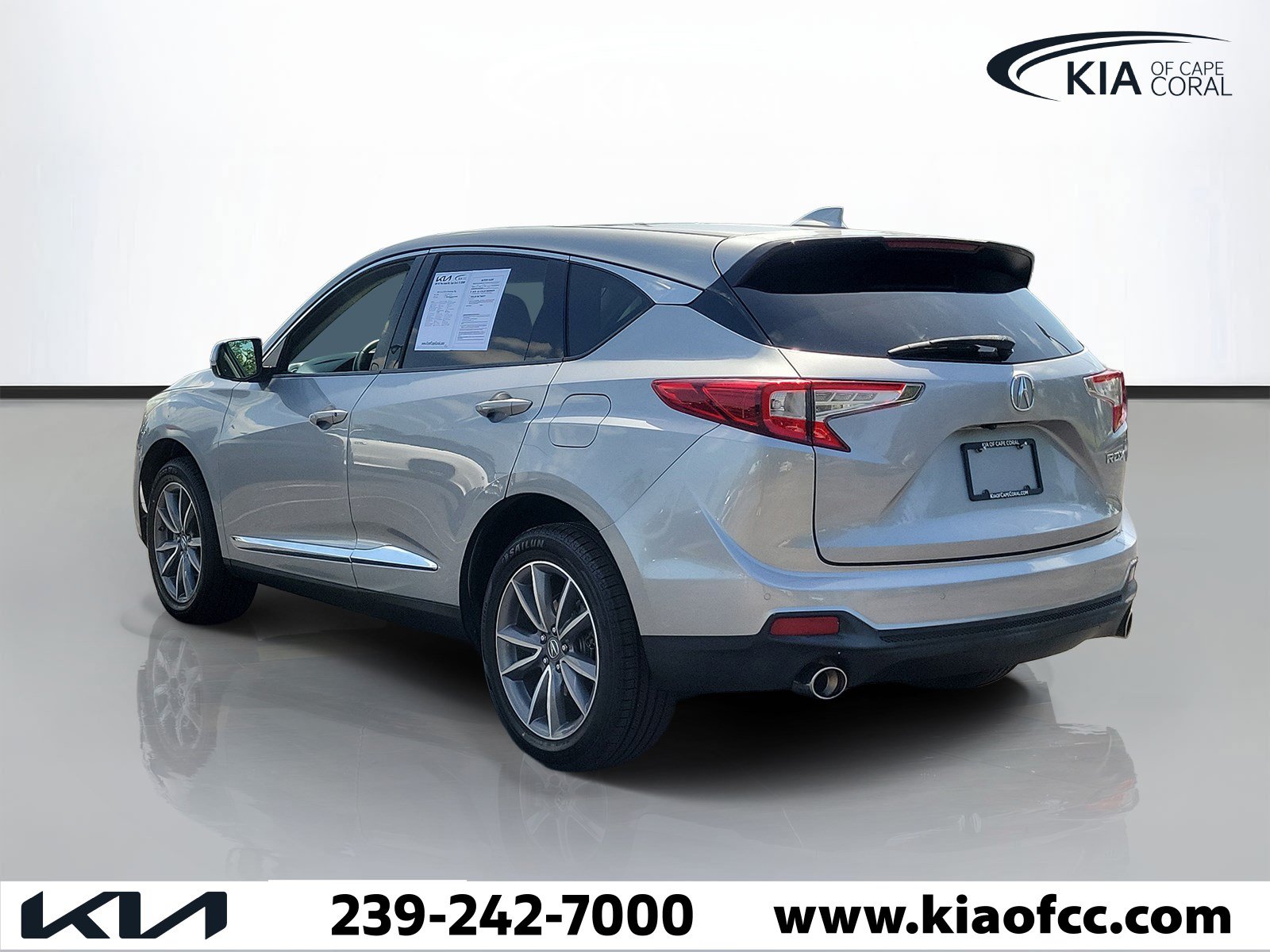 Used 2019 Acura RDX w/ Technology Package FWD image 4