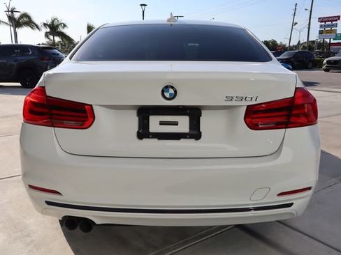 Used 2018 BMW 330i Sedan RWD image 5