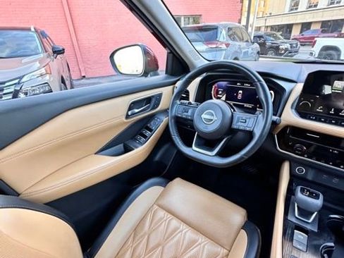 Certified 2023 Nissan Rogue Platinum w/ Platinum Premium Package image 27