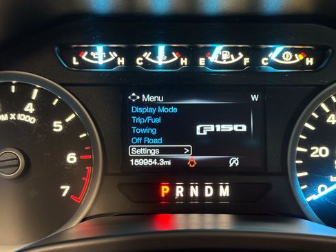 Used 2018 Ford F150 XLT w/ Equipment Group 302A Luxury AWD/4WD image 29