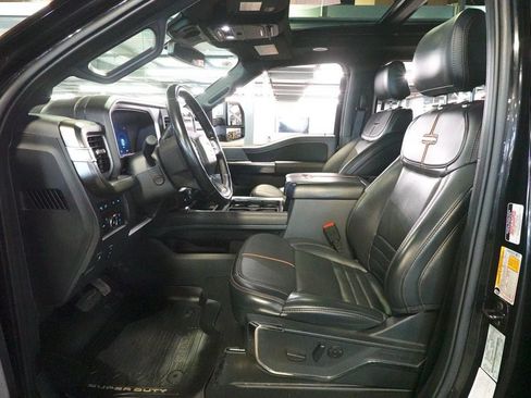 Certified 2024 Ford F250 Platinum w/ Tremor Off-Road Package AWD/4WD image 23