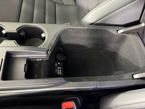 Used 2024 Lexus IS 500 RWD image 47