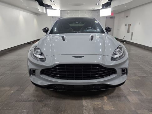 Used 2023 Aston Martin DBX AWD/4WD image 7