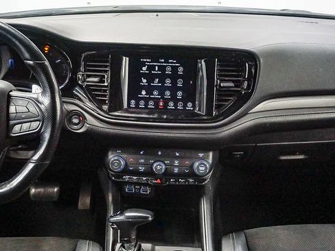 Used 2022 Dodge Durango GT RWD image 13