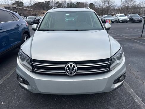 Used 2013 Volkswagen Tiguan SE image 5