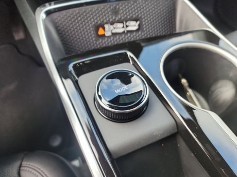 New 2026 Chevrolet Equinox LT w/ Convenience Package II image 25