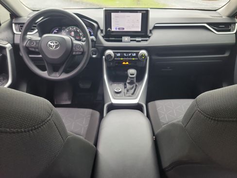 Certified 2025 Toyota RAV4 XLE w/ Convenience Package AWD/4WD image 14