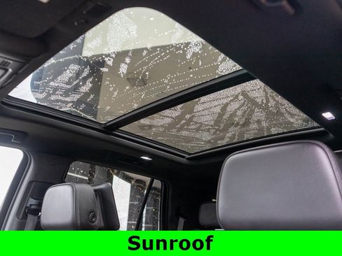 Used 2021 GMC Yukon Denali w/ Denali Ultimate Package image 12