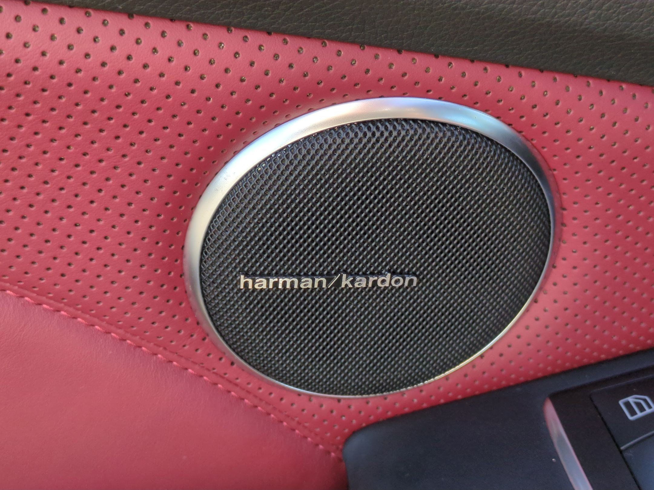 Used 2018 Mercedes-Benz SLC 300 image 14