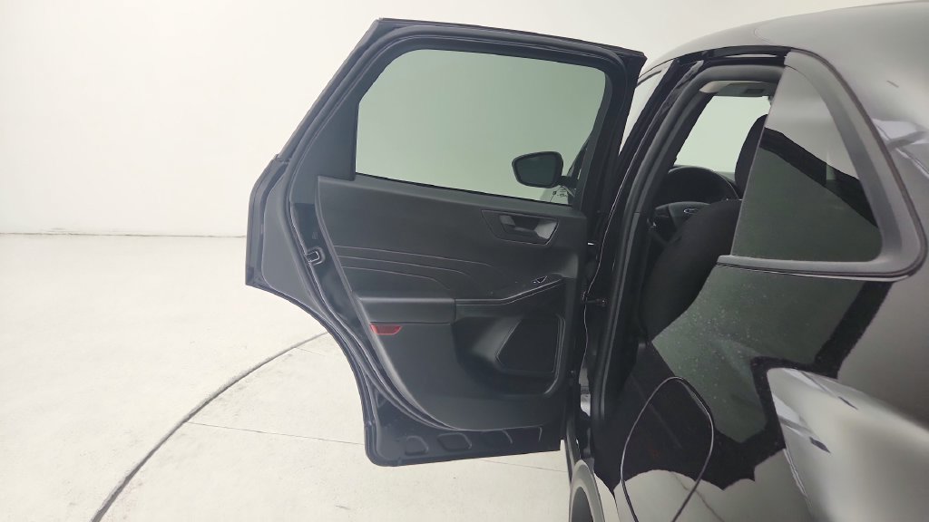 Used 2025 Ford Escape Active FWD image 21