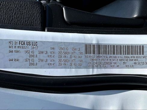 Used 2018 Jeep Grand Cherokee Altitude RWD image 21