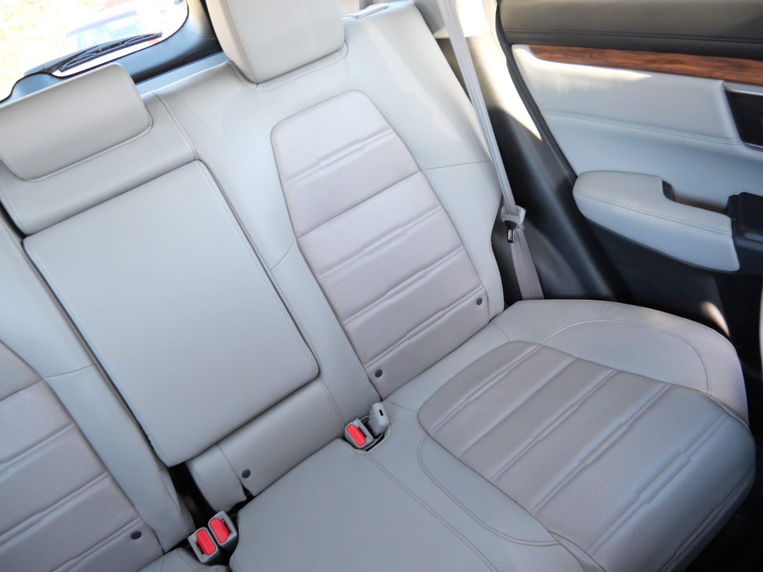 Used 2019 Honda CR-V Touring image 14